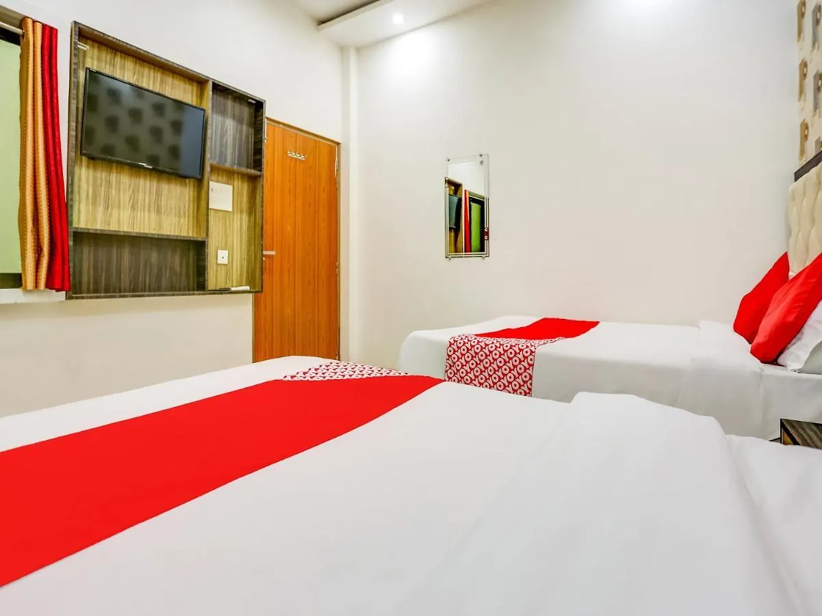 Oyo 75850 Vishwanath Guest House 바라나시 호텔