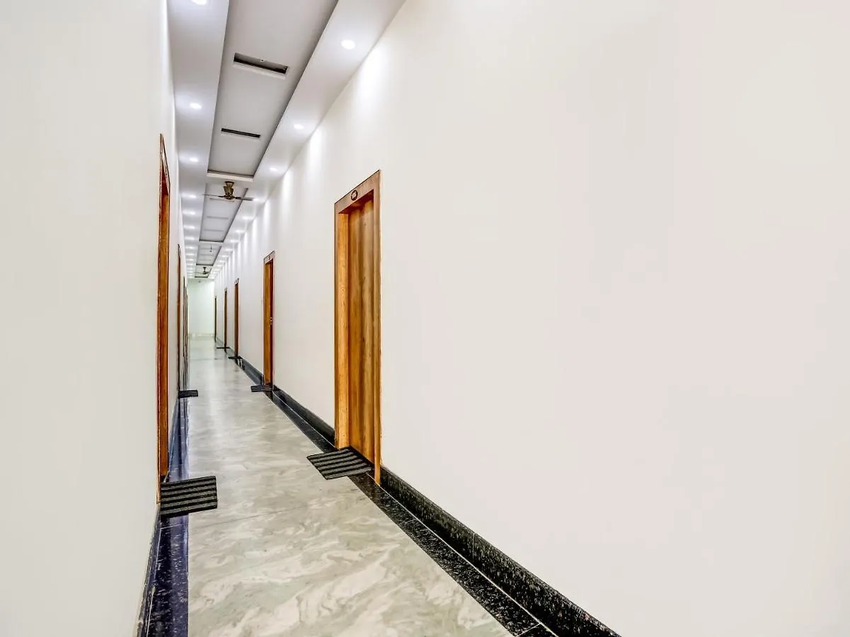 Oyo 75850 Vishwanath Guest House 바라나시 호텔