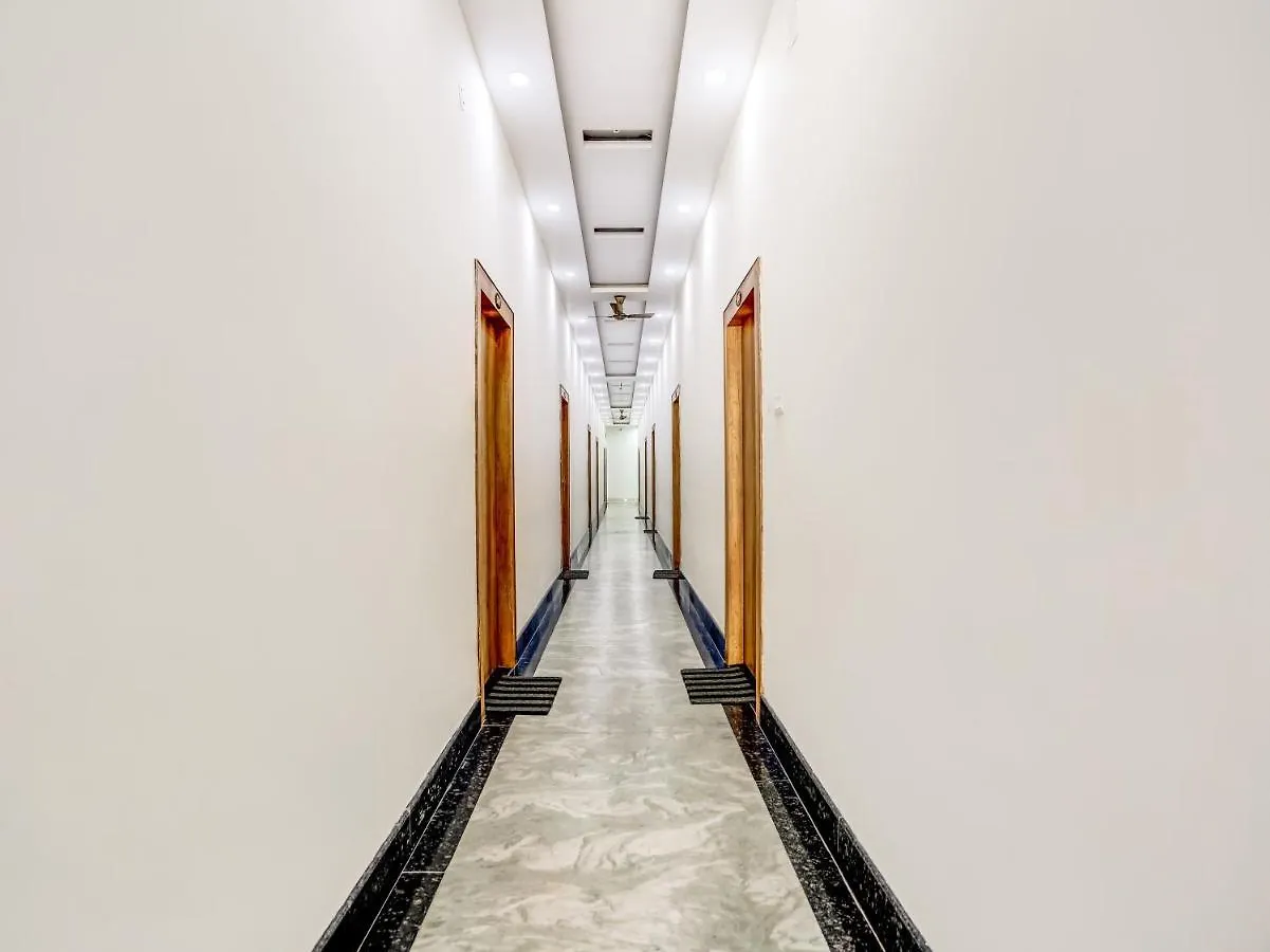 호텔 Oyo 75850 Vishwanath Guest House 바라나시